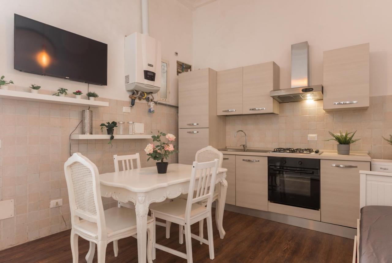 Duplex Montoro Apartment โรม ภายนอก รูปภาพ
